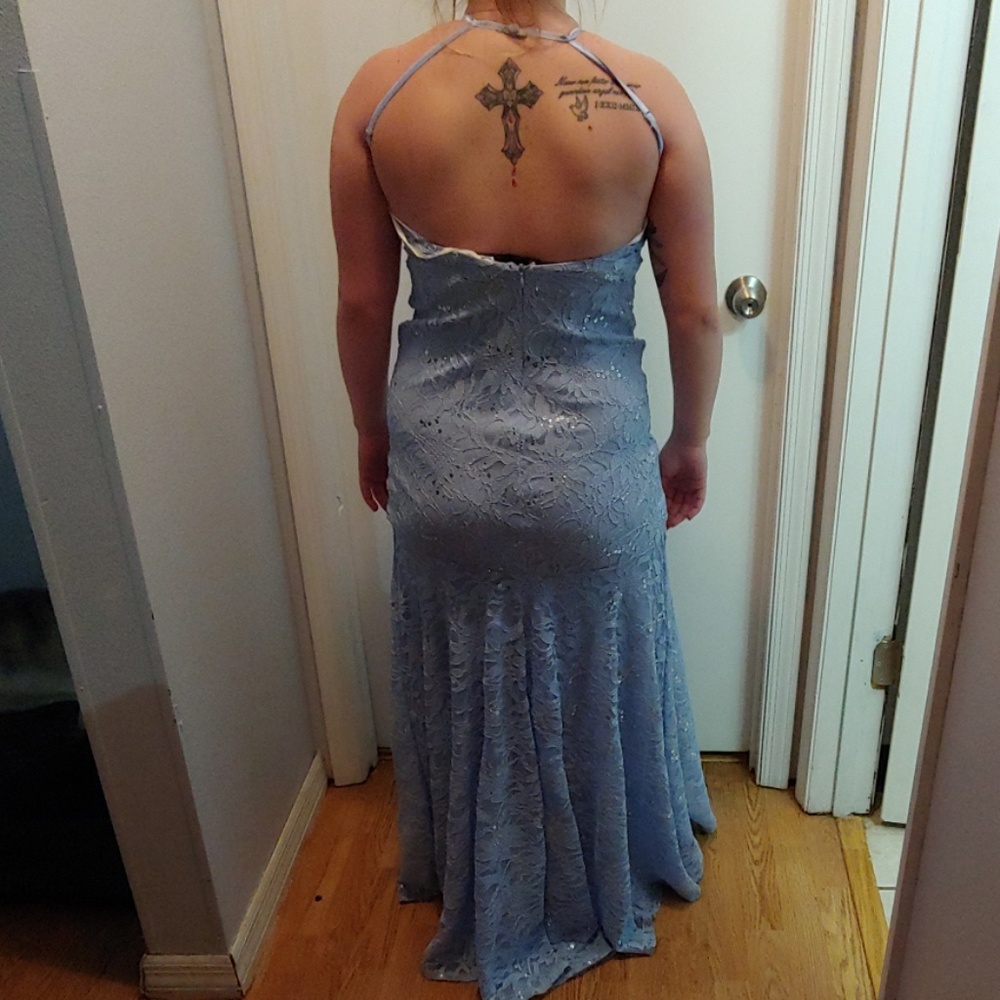 Prom dress - Picture 2 of 2